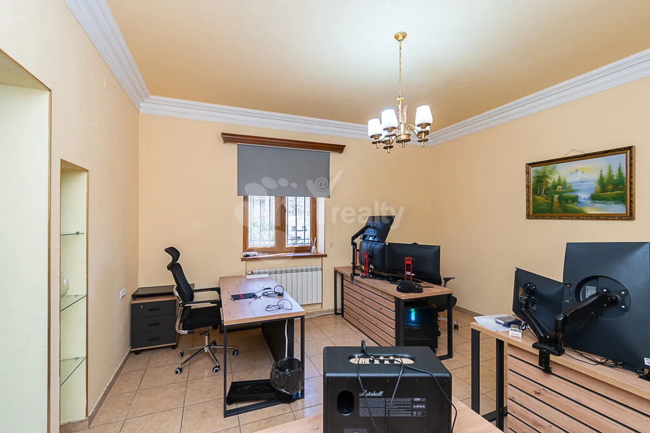 House for sale Melqumov St, Adjapnyak Yerevan, 160638