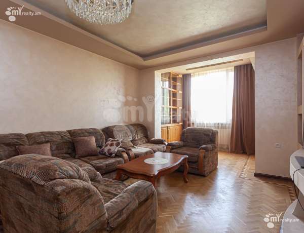 3-senyakanoc-bnakaran-vacharq-Yerevan-Arabkir