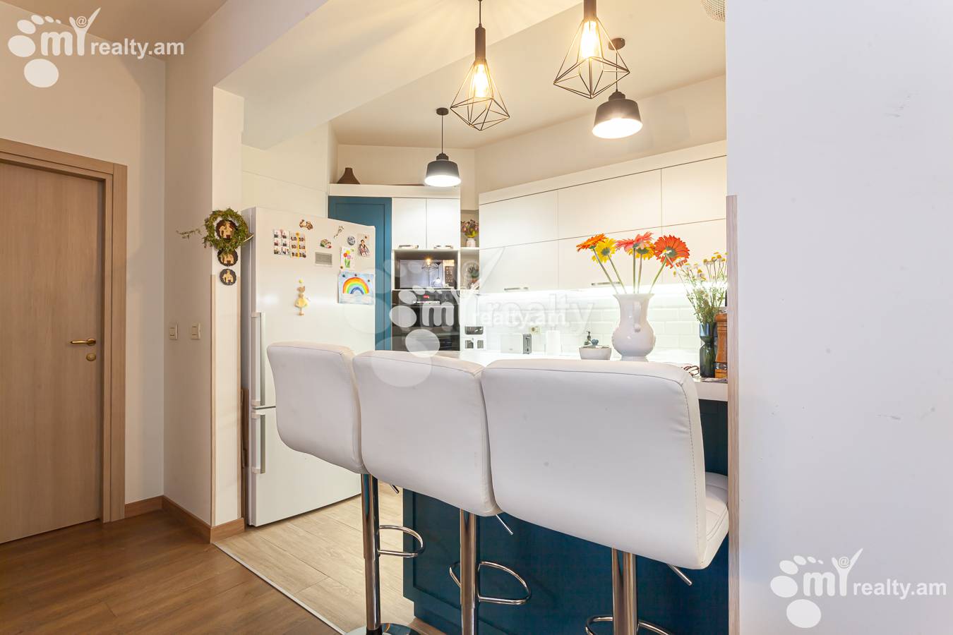 3 bedroom apartment for sale Leo St, Center Yerevan, 155677