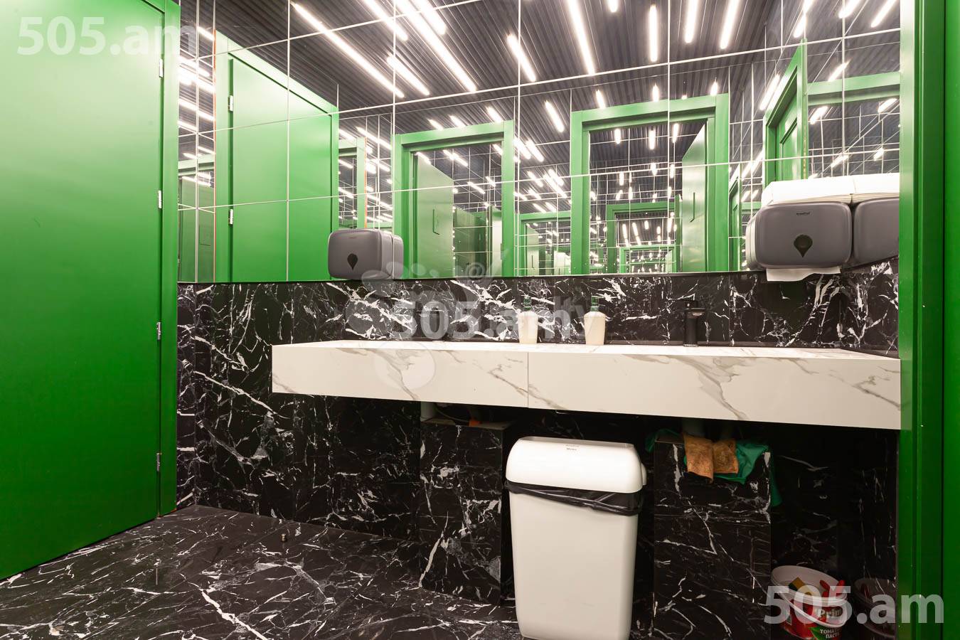 Снять коммерческoе помещение Арам ул, Центр Ереван, 153773