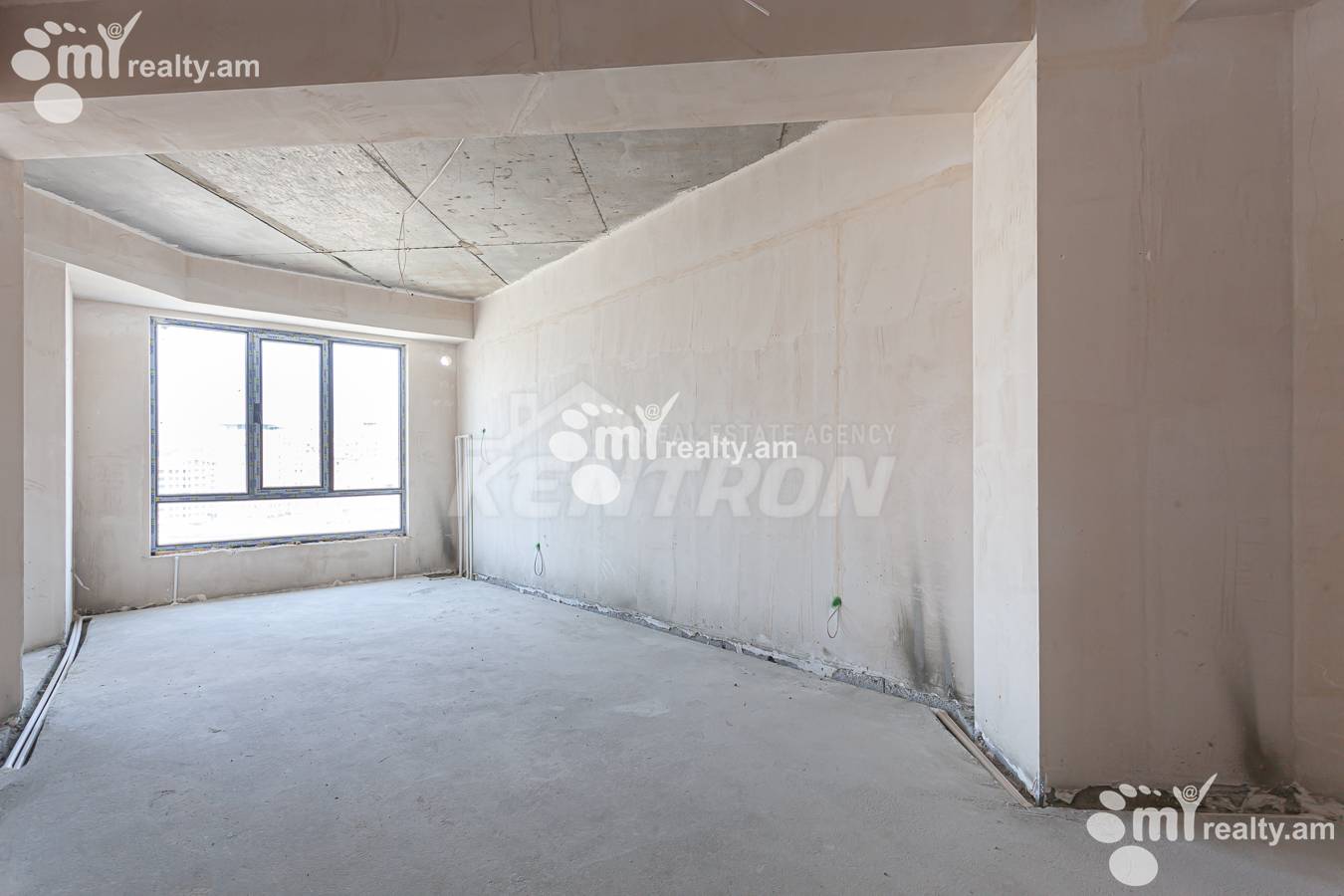 4 սենյականոց բնակարան  Գրիբոեդովի փող, Արաբկիր Երևան, 156535