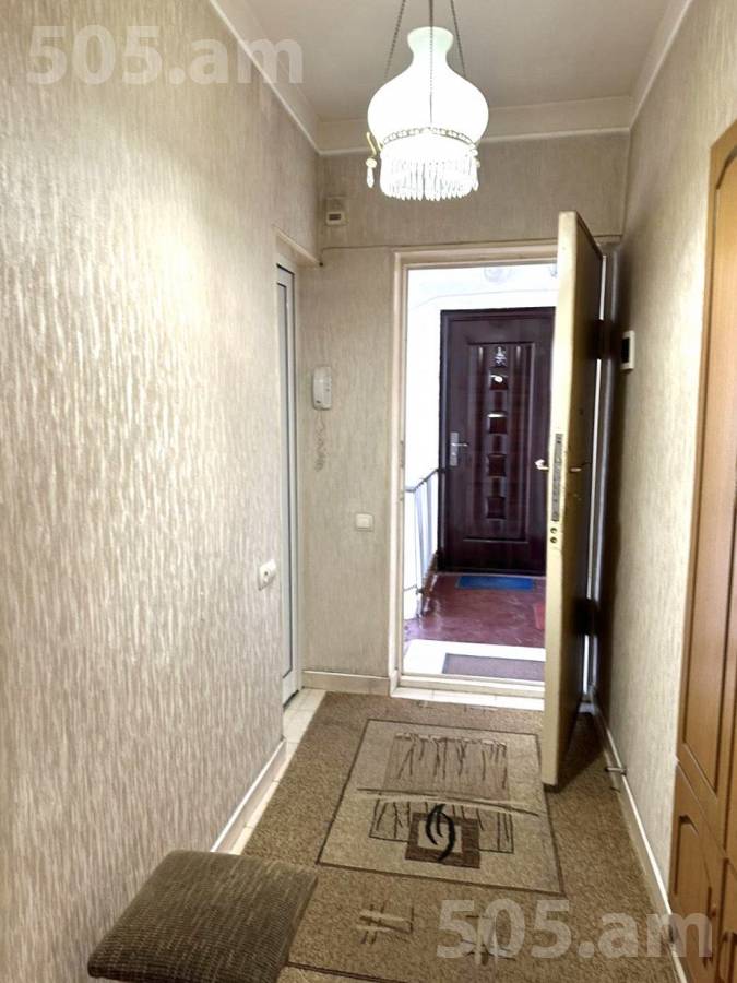 3 սենյականոց բնակարան  Ա. Խաչատրյան փող, Արաբկիր Երևան, 150473