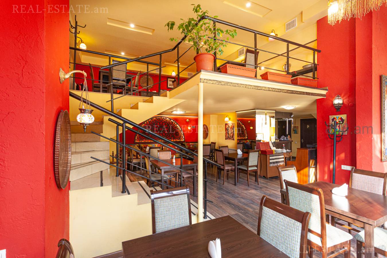 Commercial property for sale Zakyan St, Center Yerevan, 128002