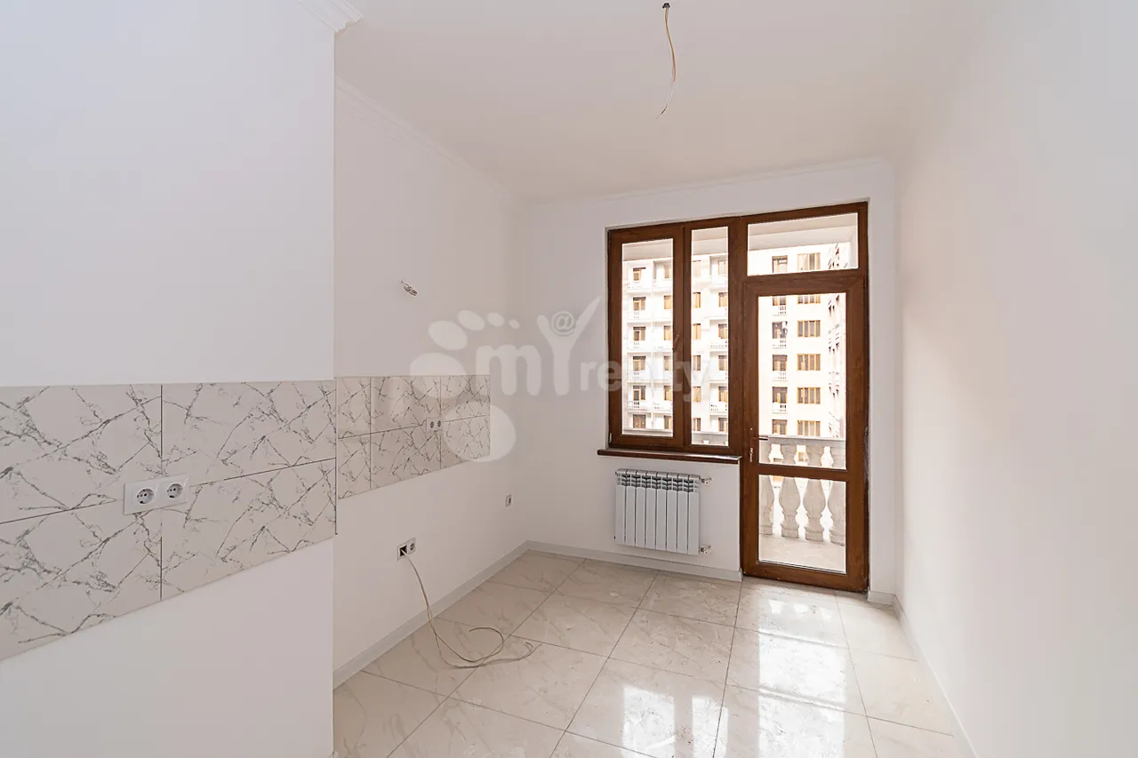 3 սենյականոց բնակարան  Ադոնց փող, Արաբկիր Երևան, 159442