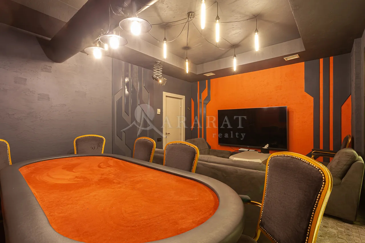 Commercial property for sale Charents St, Center Yerevan, 157294