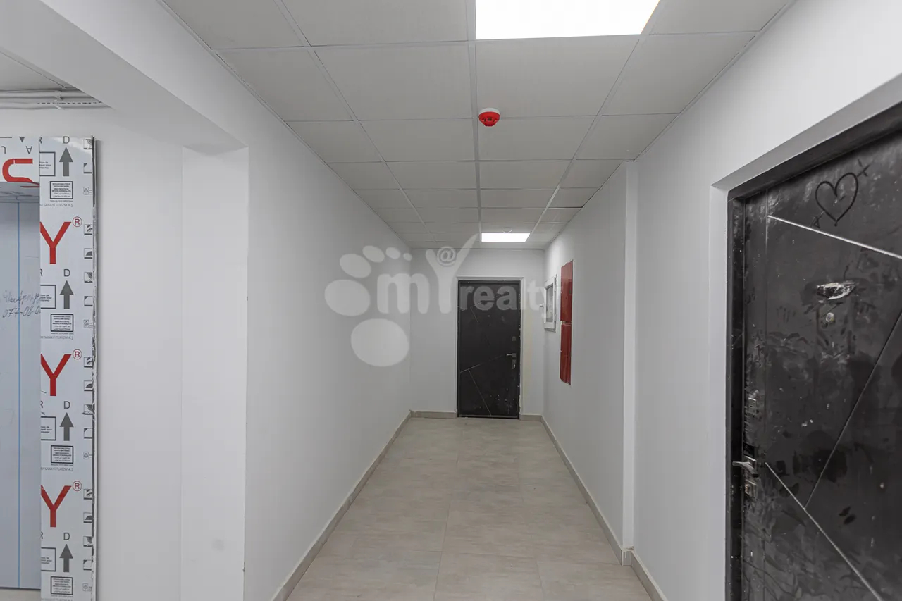 4 bedroom apartment for sale Paruyr Sevak  dis. 17 street, Awan Yerevan, 159883