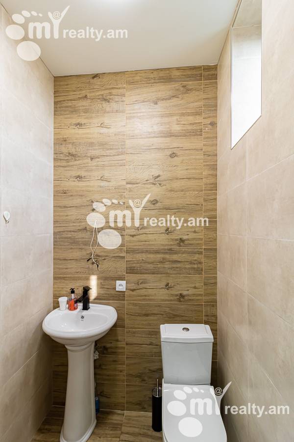 Commercial for sale خیابان گالشویان, نور نورک ایروان, 154548