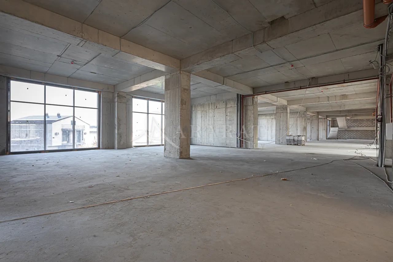 Commercial property for sale Paruyr Sevak  dis. 17 street, Awan Yerevan, 157752