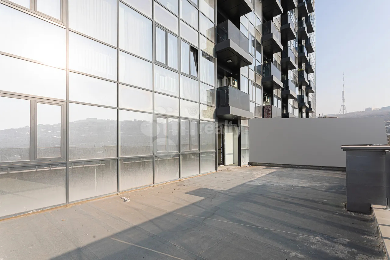 4 bedroom apartment for sale Rostom St, Center Yerevan, 158378