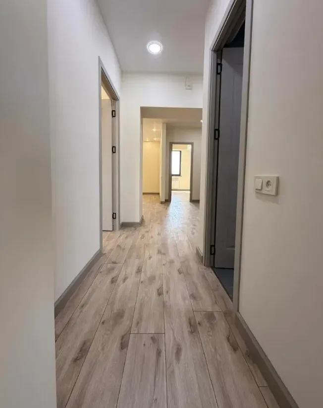 3 սենյականոց բնակարան  Կիևյան փող 1ին նր, Արաբկիր Երևան, 161573