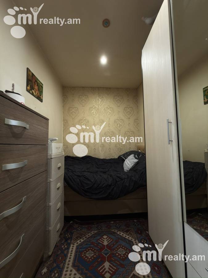 1 bedroom apartment for sale خیابان هالابیان, آچاپنیاک ایروان, 159878