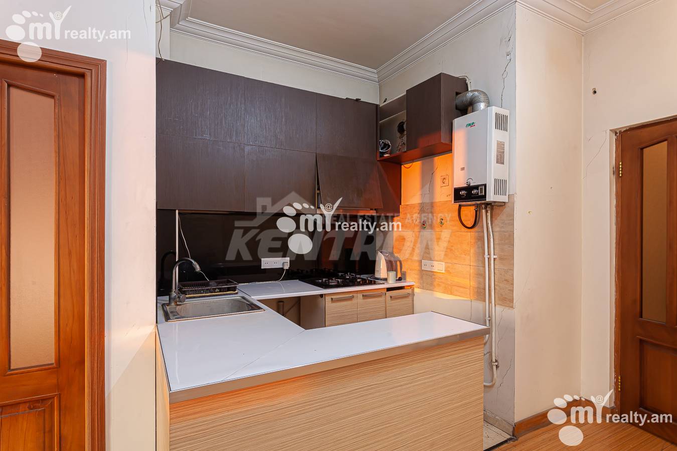 Купить 2 комнатную квартиру Аргишти ул, Центр Ереван, 143691