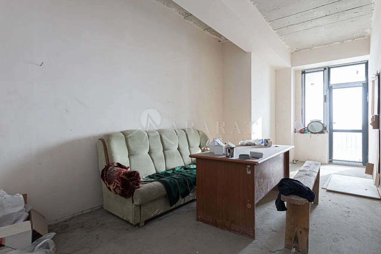 2 bedroom apartment for sale rue d'Aygestan 11, Center Yerevan, 157974