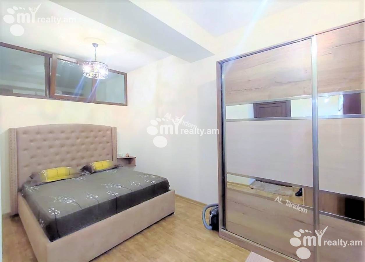 3 bedroom apartment for sale Tsitsernakaberd Highway, Center Yerevan, 140363