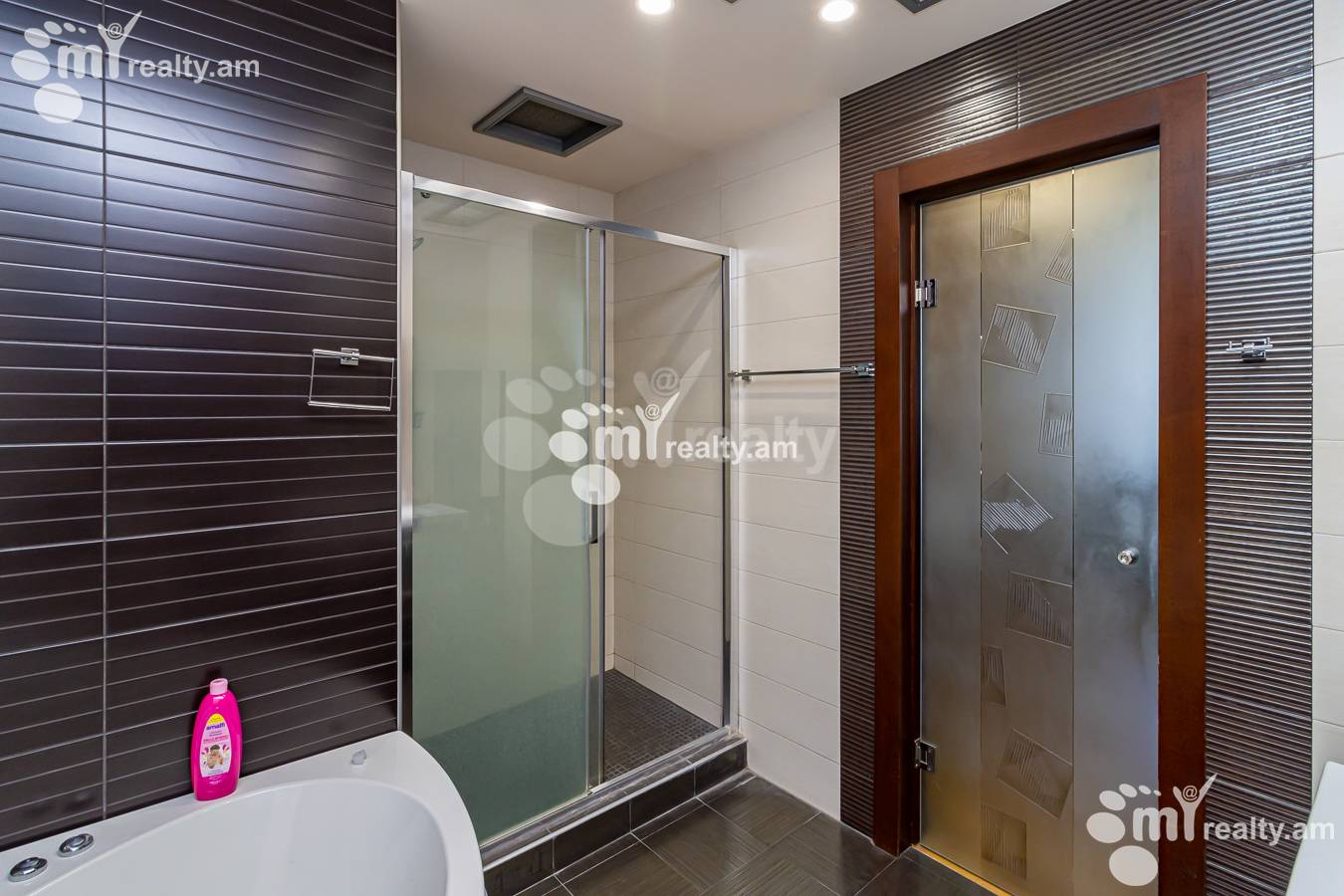 5 bedroom apartment for sale Teryan St, Center Yerevan, 139246