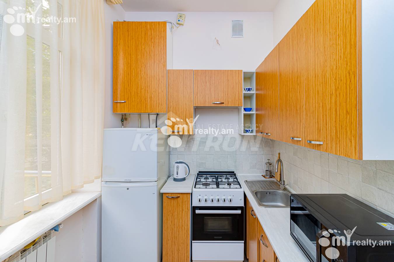 2 bedroom apartment for sale (خیابان باقرامیان (کِنترون, مرکز شهر ایروان, 128604