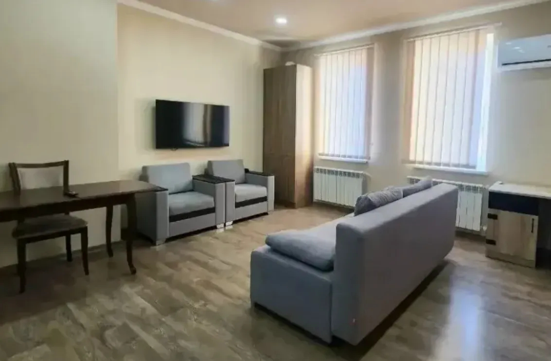 2 սենյականոց բնակարան վարձով Տերյան փող, Կենտրոն Երևան, 159585