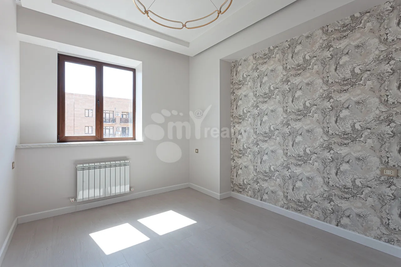 3 bedroom apartment for sale Mikoyan St, Davtachène Yerevan, 161553