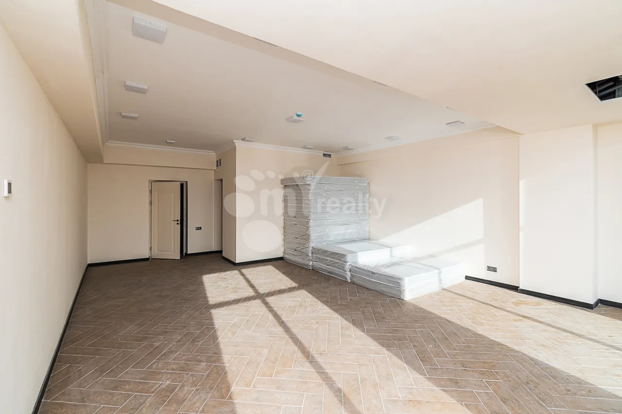 Commercial property for rent Charents St, Center Yerevan, 160653