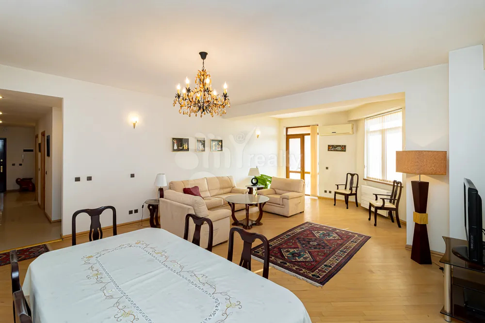 snyat-kvartiru-v-novostroyke/3-komnatnaya/Sose+St/Arabkir/Yerevan