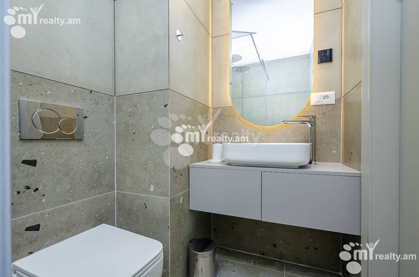 3 bedroom apartment for sale rue d'A.Manukyan, Center Yerevan, 152059