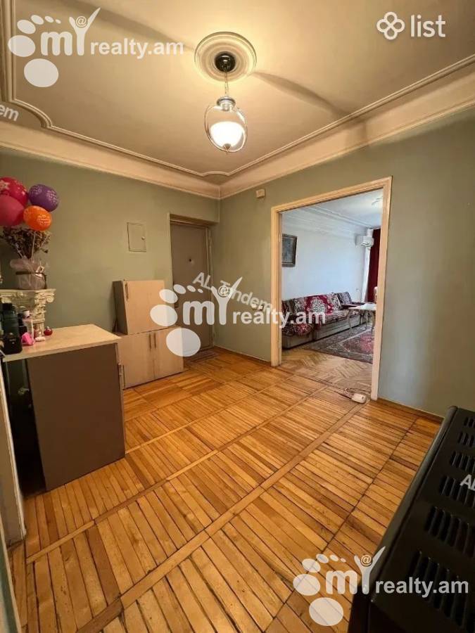 3 սենյականոց բնակարան  Սարյան փող, Կենտրոն Երևան, 158582