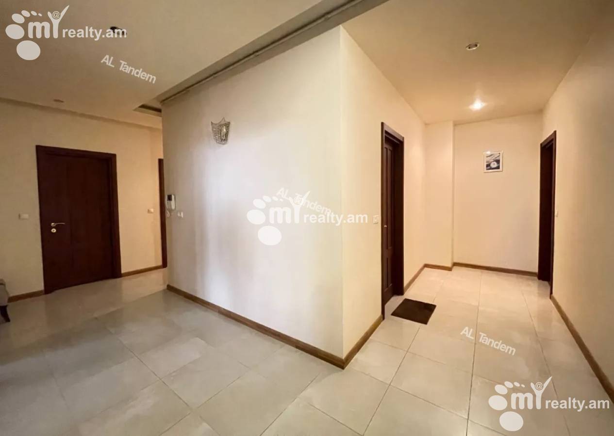 4 bedroom apartment for sale خیابان سایات نووآ, مرکز شهر ایروان, 147802