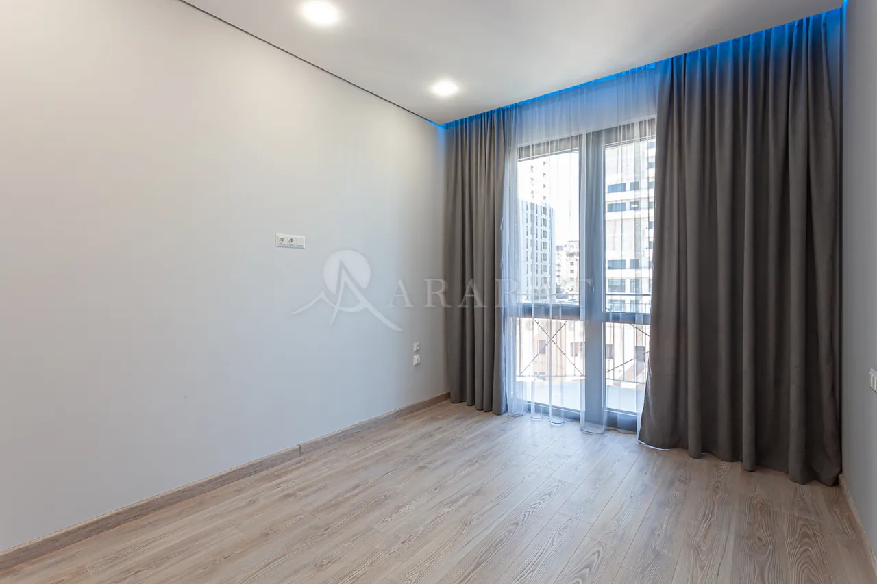 4 bedroom apartment for sale خیابان داویت آنهاخت, کاناکِر – زیتون ایروان, 161906