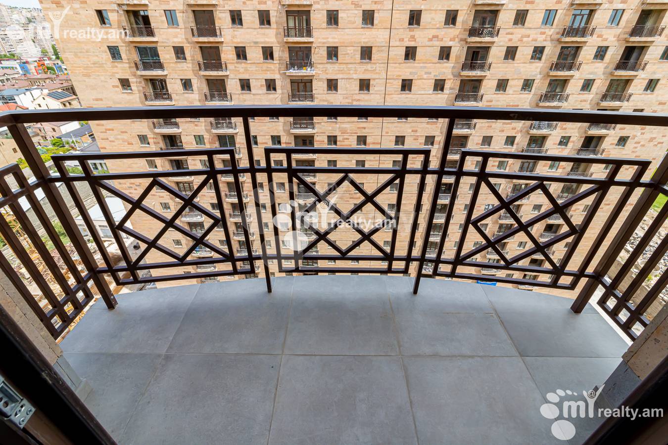 3 bedroom apartment for sale خیابان میکویان, داوتاشِن ایروان, 150520