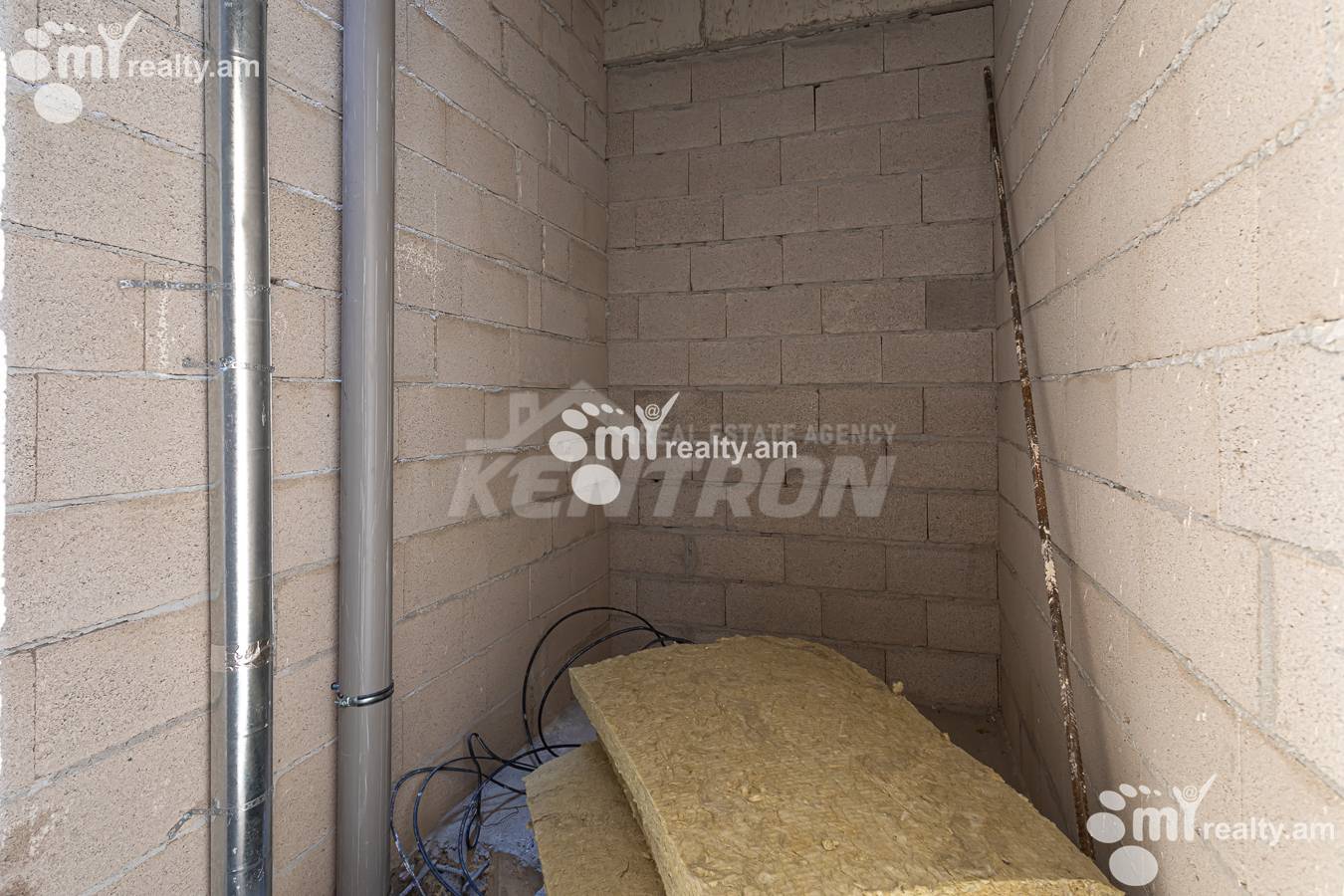 Купить 4 комнатную квартиру Севкареци Сако ул, Арабкир Ереван, 157061