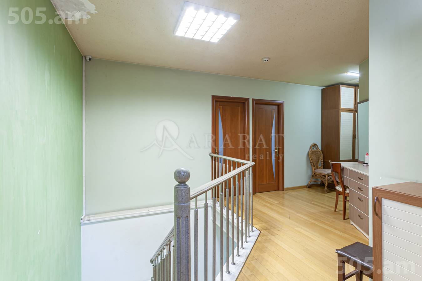 6 սենյականոց բնակարան  Արամի փող նր, Կենտրոն Երևան, 154608