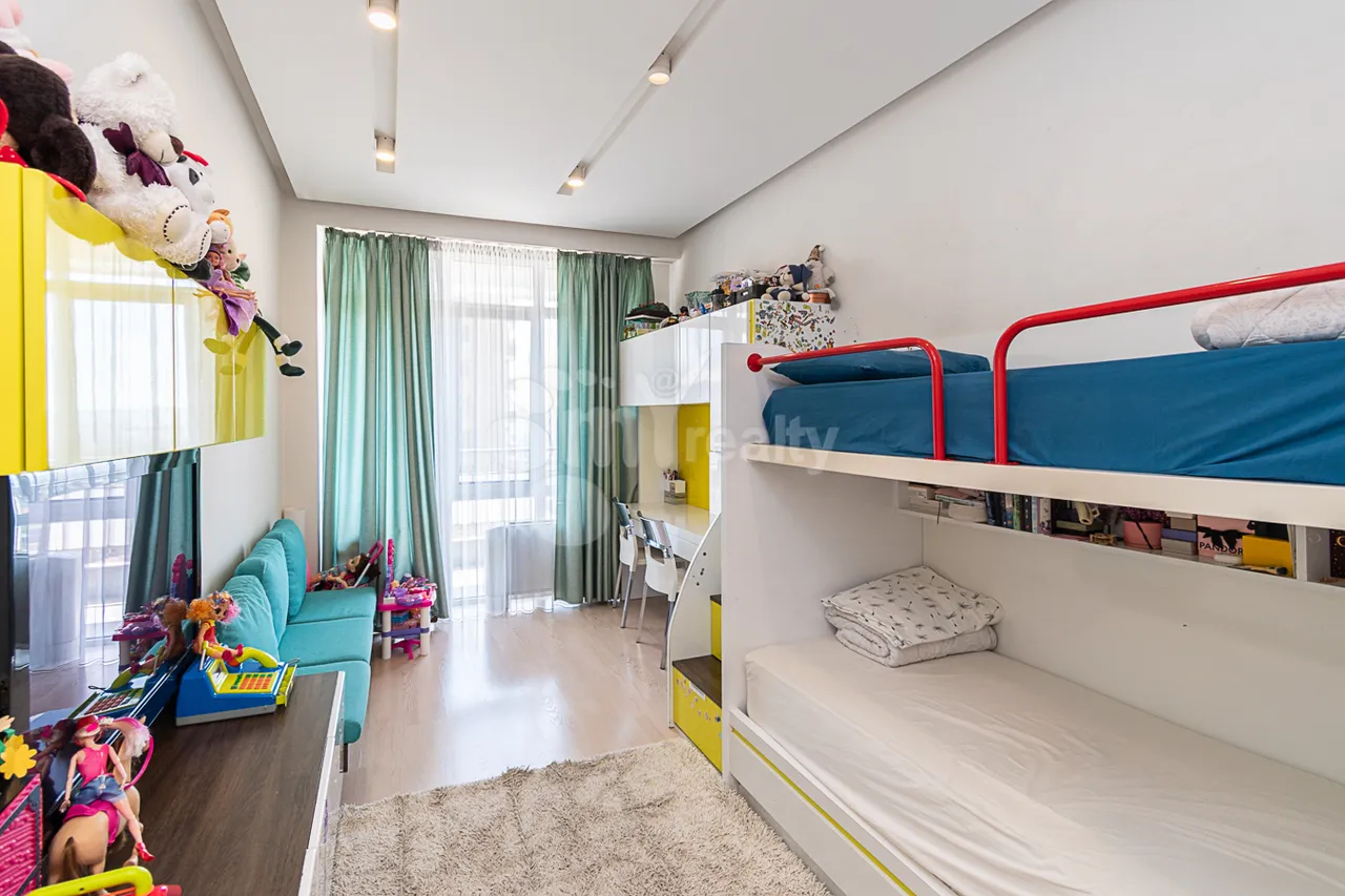 3 սենյականոց բնակարան  Բաղրամյան պող(Արաբկիր), Արաբկիր Երևան, 160205