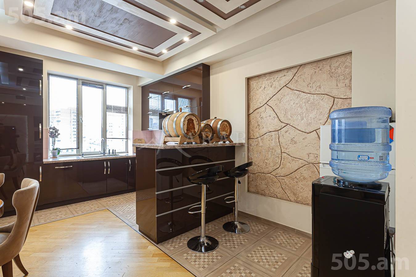 3 bedroom apartment for sale خیابان پارونیان, مرکز شهر ایروان, 153344