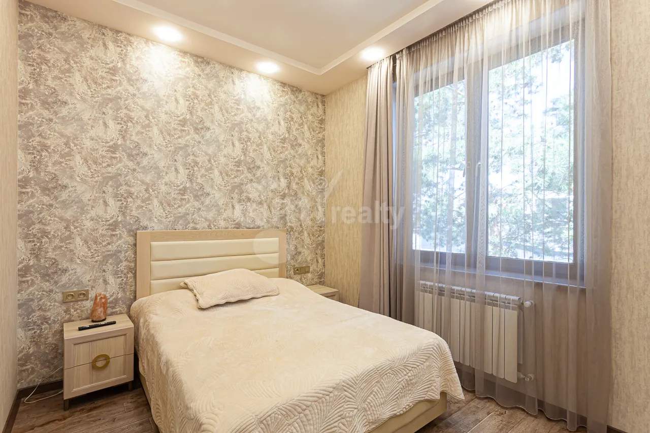House for sale Paruyr Sevak dis., Awan Yerevan, 161206