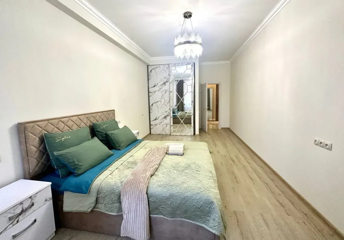 3 bedroom apartment for rent خیابان آرگیشتی, مرکز شهر ایروان, 159614