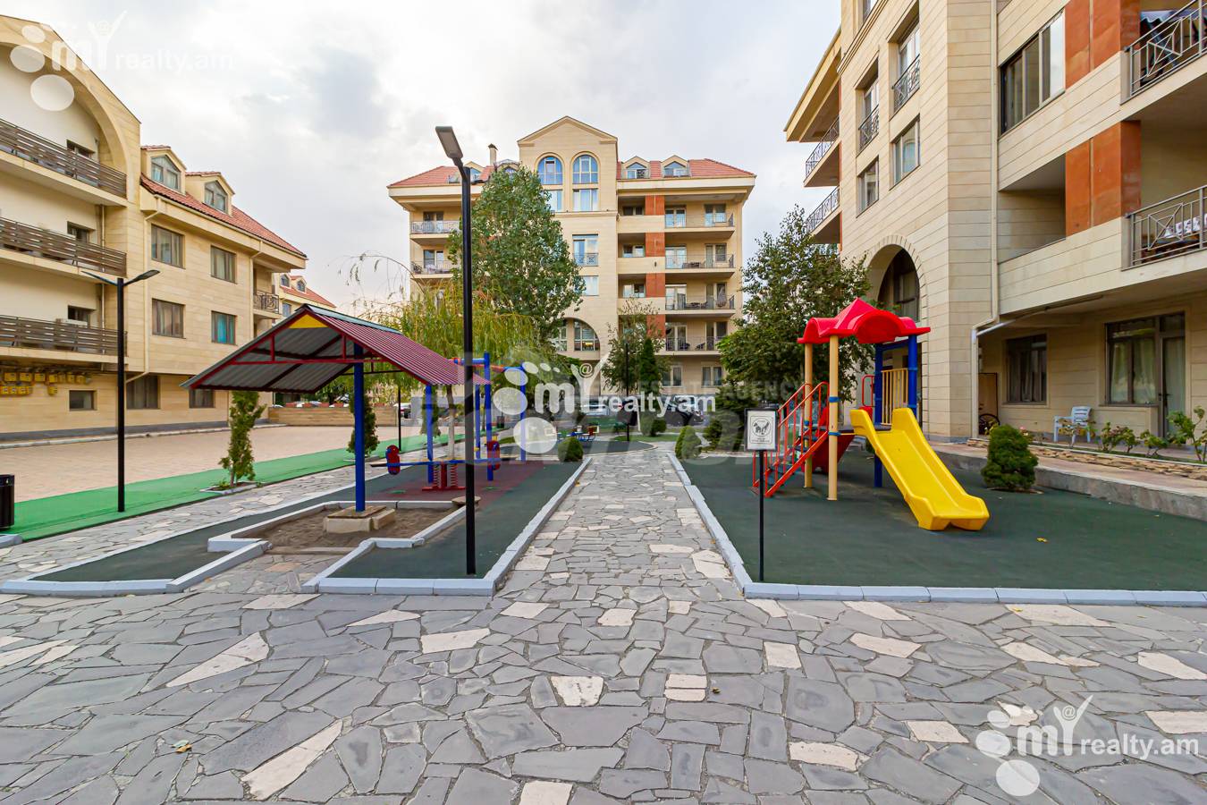 3 սենյականոց բնակարան  Անտառային փող, Կենտրոն Երևան, 153244