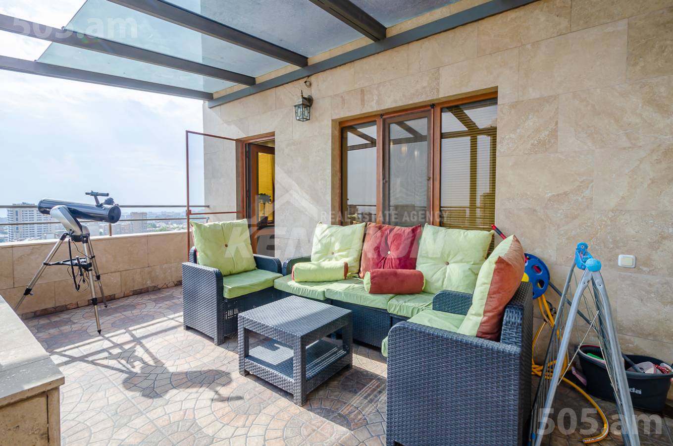 4 սենյականոց բնակարան  Կոմիտասի պող, Արաբկիր Երևան, 153116