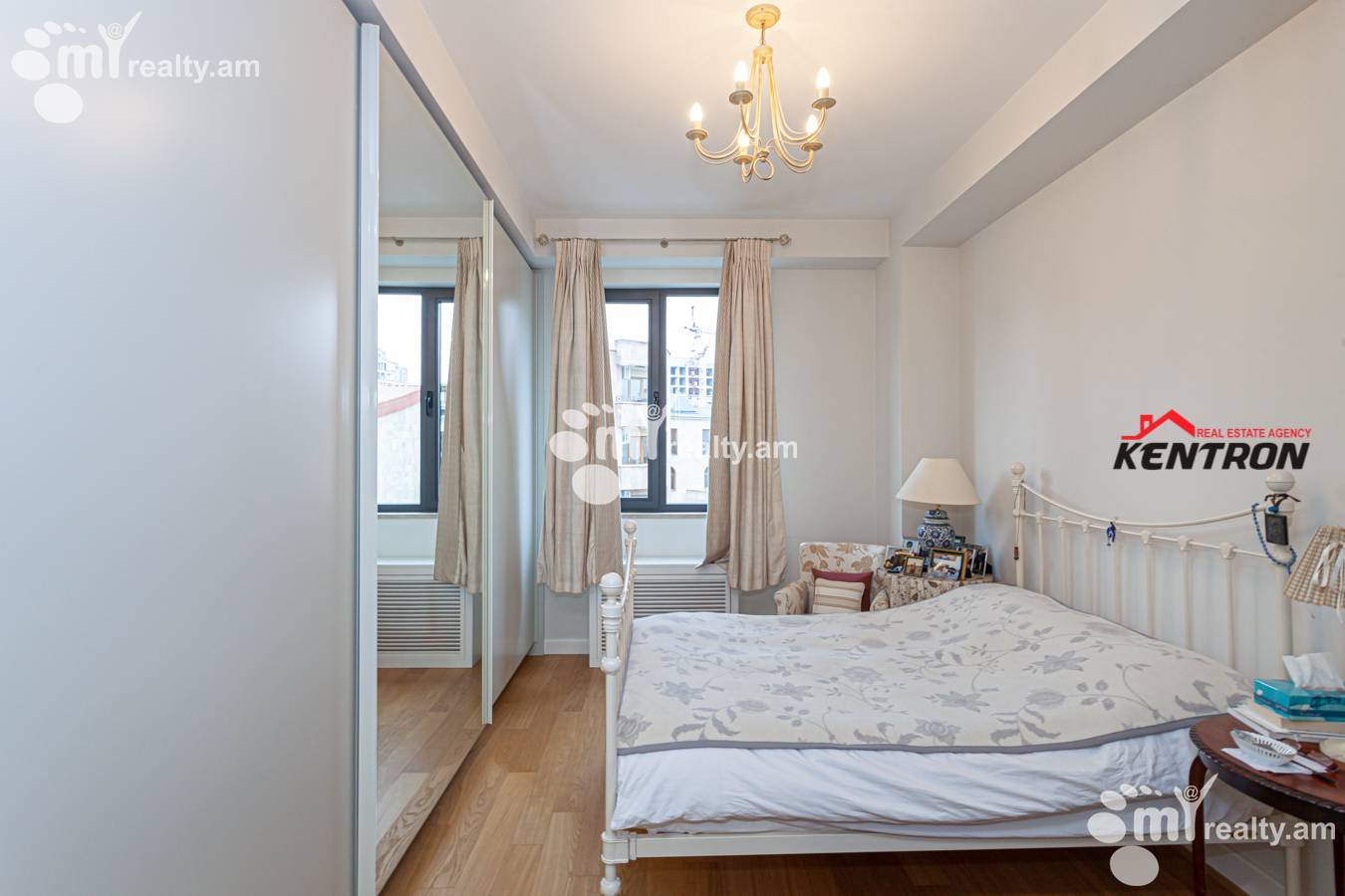 4 bedroom apartment for sale خیابان آنتارایین, مرکز شهر ایروان, 129594