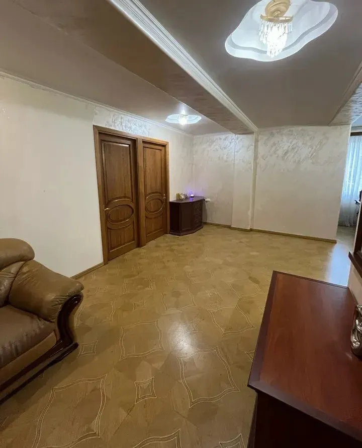 4 սենյականոց բնակարան  Ա. Խաչատրյան փող, Արաբկիր Երևան, 157795