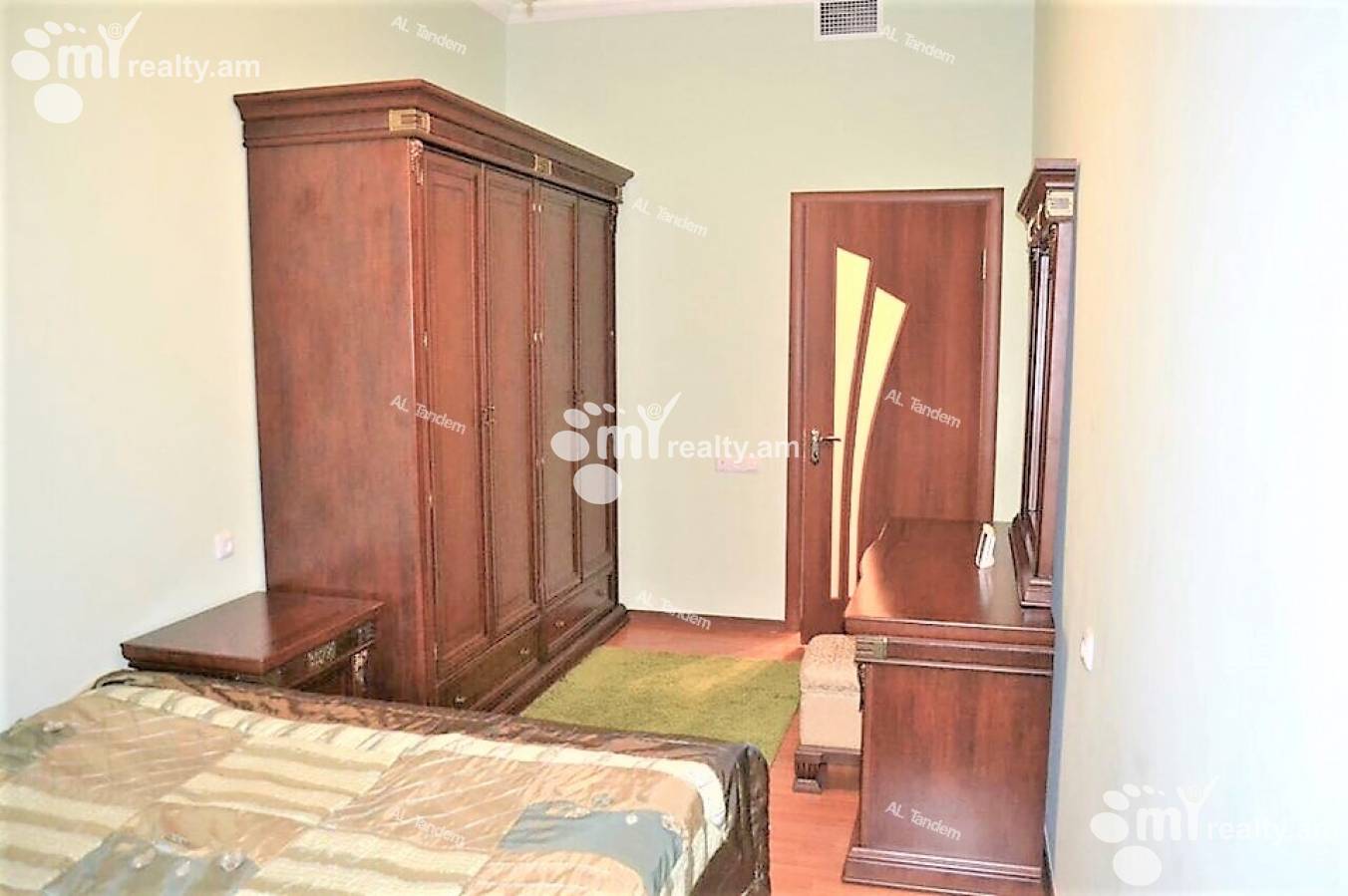 3 bedroom apartment for rent Paronyan St, Center Yerevan, 124286