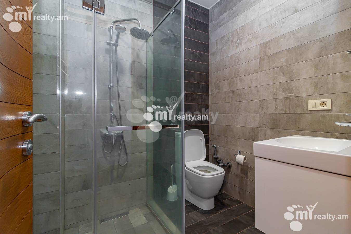 4 bedroom apartment for sale D. Demirchyan St, Center Yerevan, 147372