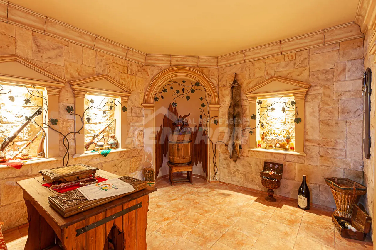 House for sale Pirumyans St, Davtachène Yerevan, 157261