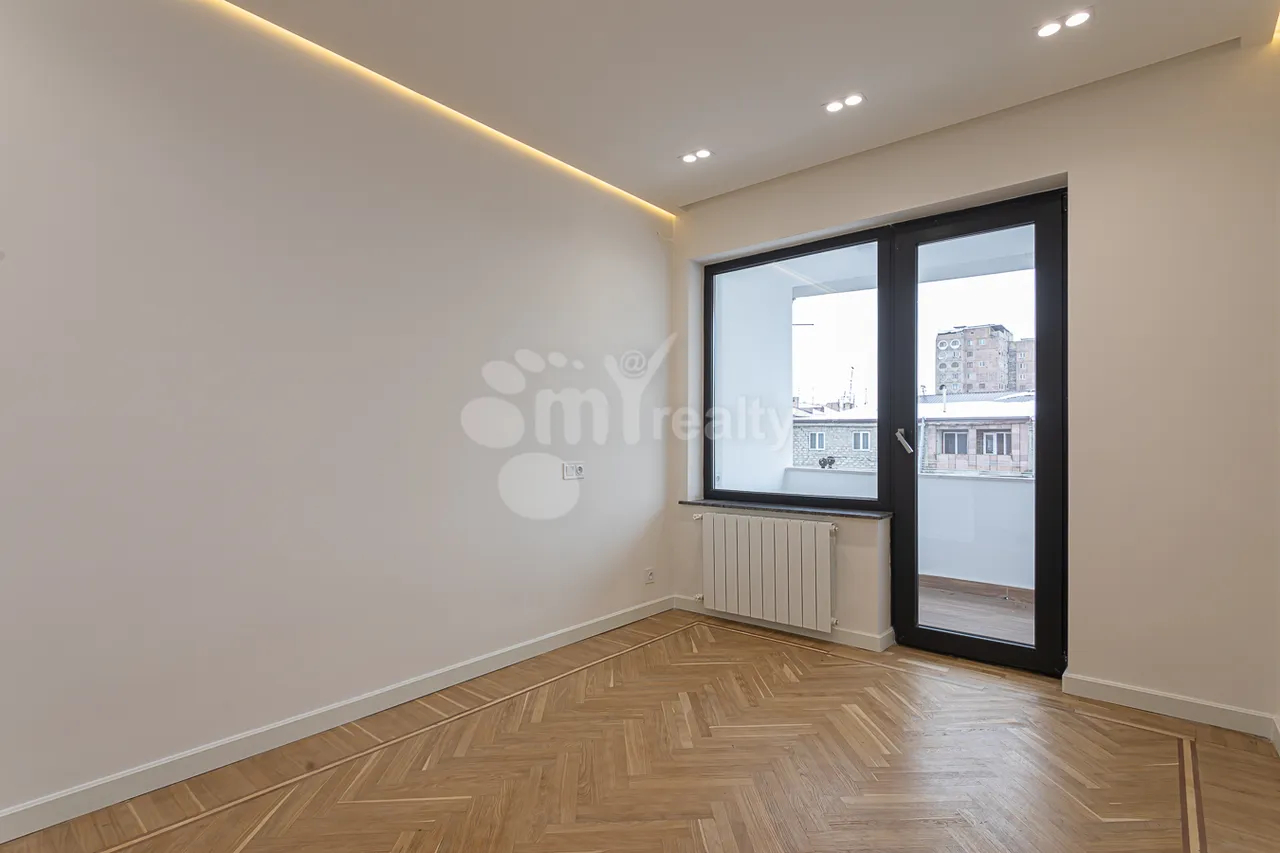 3 bedroom apartment for sale Sundukyan St, Arabkir Yerevan, 158588