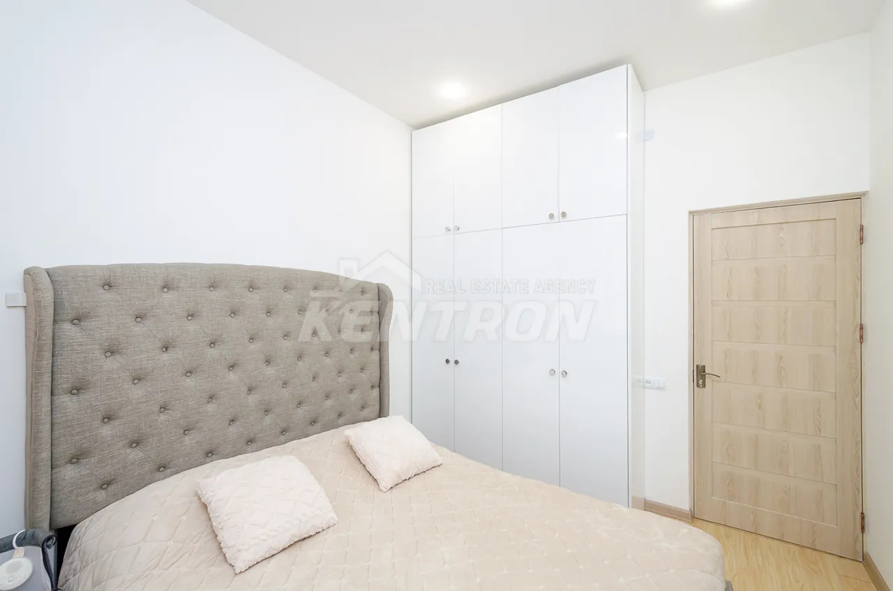 3 bedroom apartment for sale Adonts St, Arabkir Yerevan, 157862
