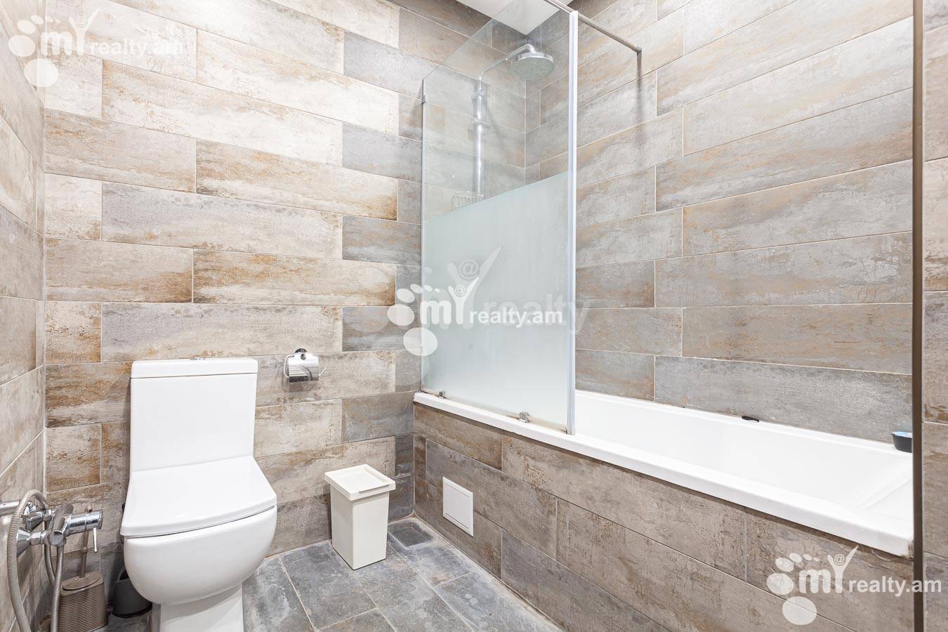 4 սենյականոց բնակարան  Արաբկիր 17րդ փող, Արաբկիր Երևան, 143127