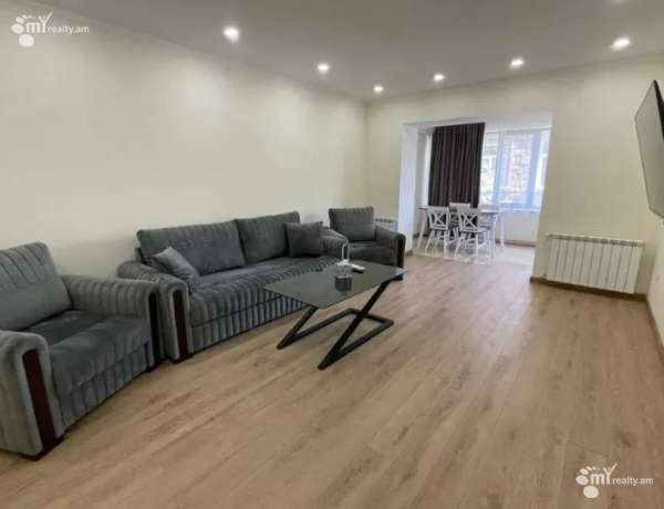 3-bedroom/apartment-for-sale/Tpagrichner+St/Center/Yerevan