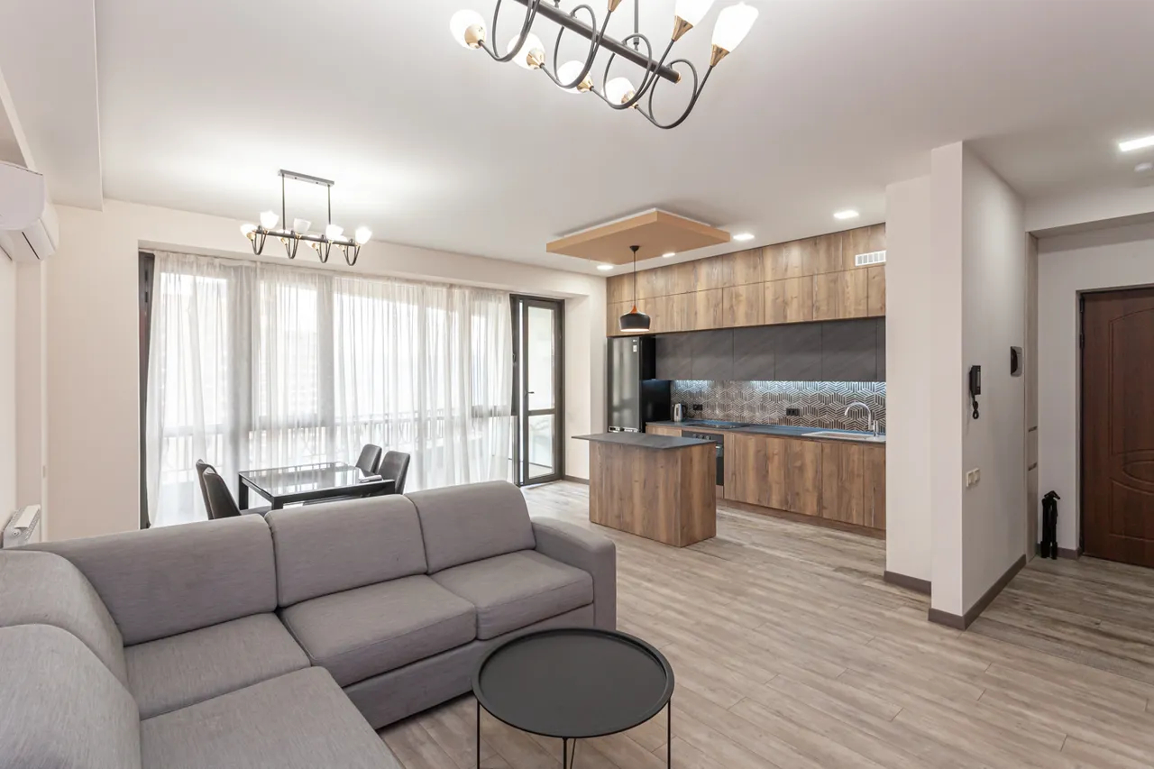 Снять 3 комнатную квартиру Сасна Црер ул., Давташен Ереван, 158924