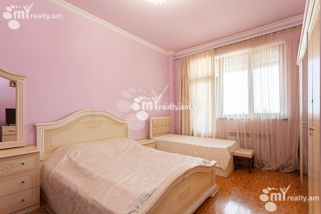 4 սենյականոց բնակարան  Ծարավ Աղբյուրի փող., Ավան Երևան, 155338