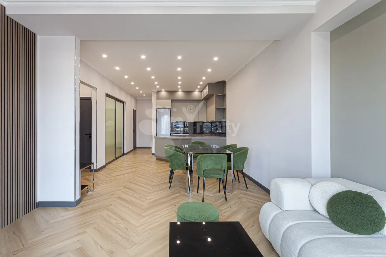 3 bedroom apartment for rent Pushkin St, Center Yerevan, 160848