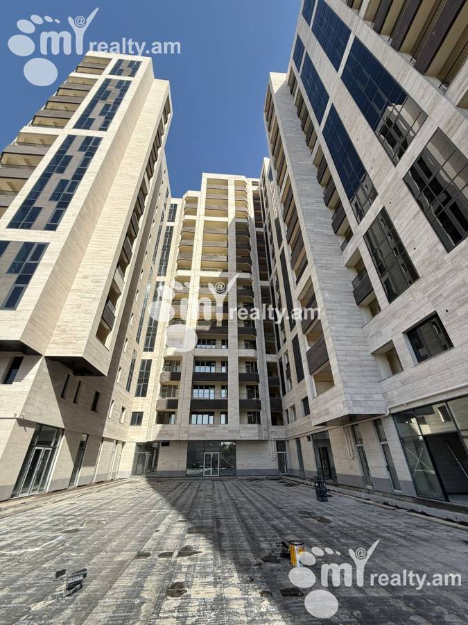 3 bedroom apartment for sale خیابان گِریبودوف, عربگیر ایروان, 156117